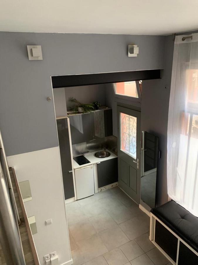 Spacious Bright Split Level Flat In The Fashionable Marais Leilighet Paris Eksteriør bilde